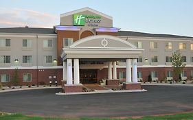 Holiday Inn Express & Suites Clinton By Ihg